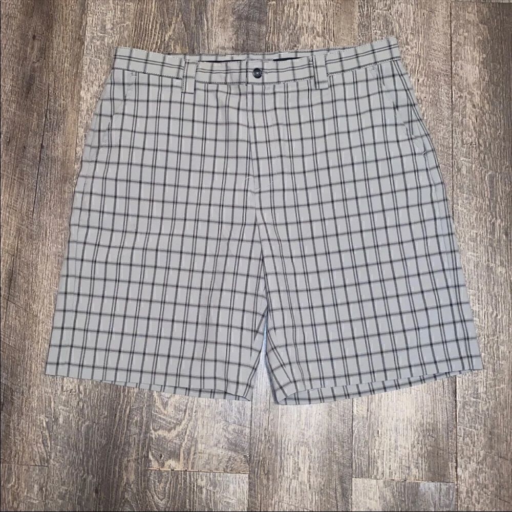 Izod XFG Shorts   